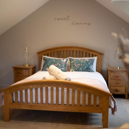 Vineyard Country Cottage Llanerch-Aeron المظهر الخارجي الصورة